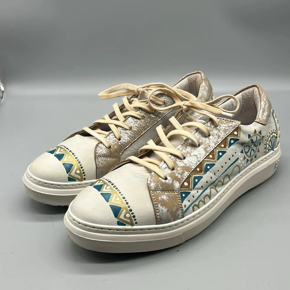 Karma of Charme naïf  Hand Painted  Lace Up Sneakers  SZ-40=9.5